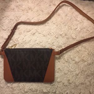 NWT Michael Kors belt bag fanny pack